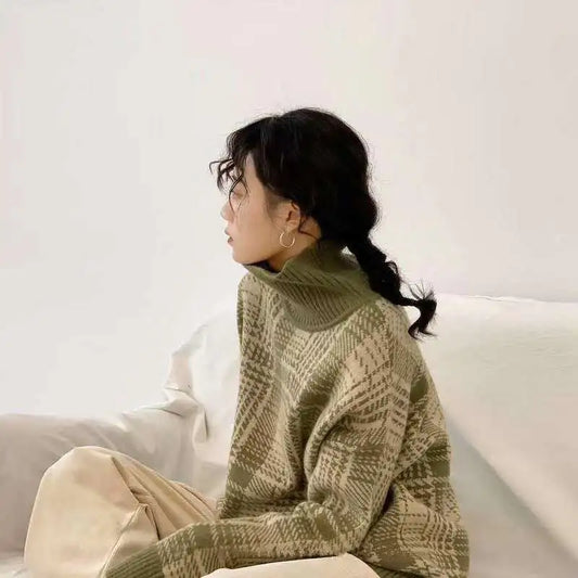 Thick Knit Turtleneck Sweater for Women - Vintage Style